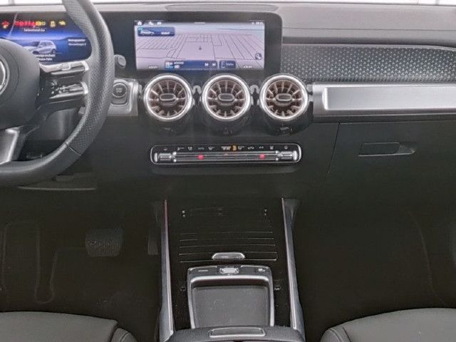 Mercedes-Benz EQB 300 4MATIC