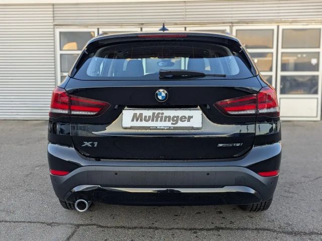 BMW X1 s18i DKG-Aut.Navi LED Sitzh.Driv/ParkAss.AHK