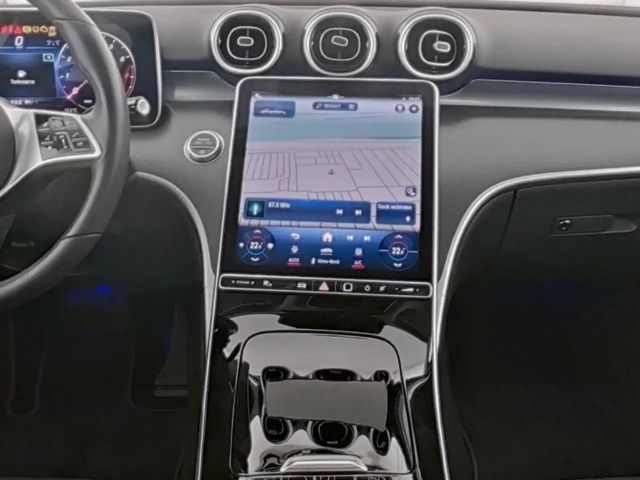 Mercedes-Benz C 180 AVANTGARDE Sedan