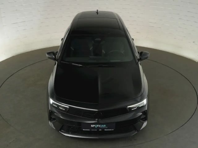 Opel Astra Sports Tourer Ultimate