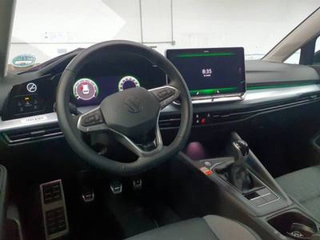 Volkswagen Golf 1.5 TSI Golf VIII Variant