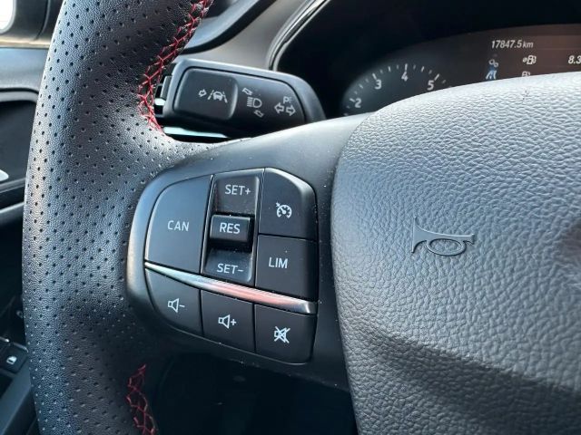 Ford Focus ST Line Wagon