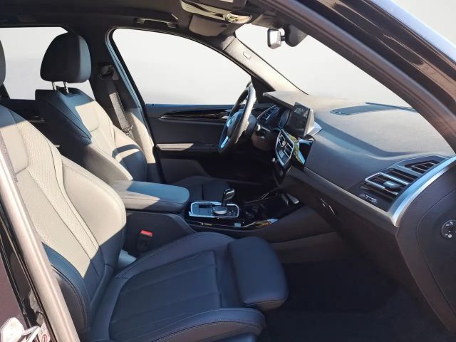 BMW X3 xDrive30e
