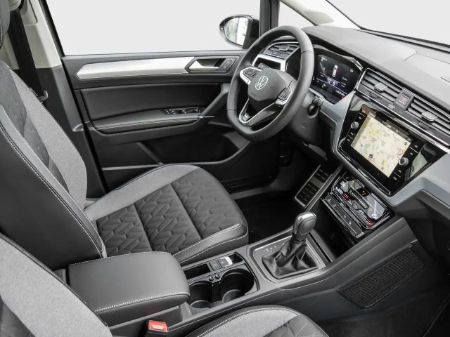 Volkswagen Touran 2.0 TDI DSG IQ.Drive