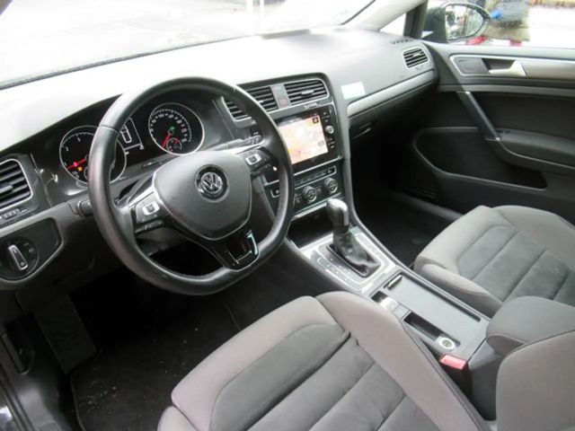 Volkswagen Golf 2.0 TDI DSG R-Line Variant