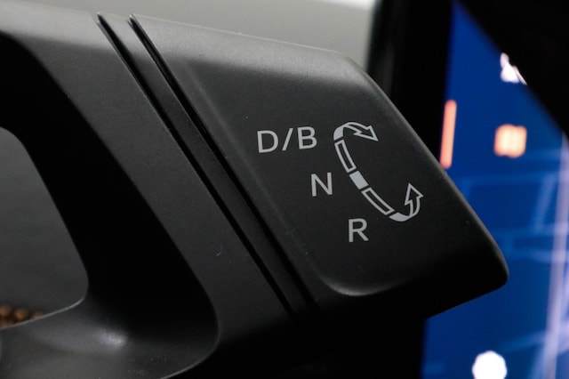 Cupra Born Born 62kW ACC Wärmepumpe Kamera SHZ Pano CarPlay