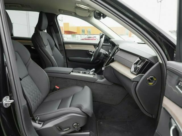 Volvo XC90 AWD Dark Plus T8