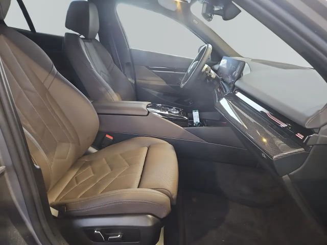 BMW 540 540d M-Sport Touring xDrive