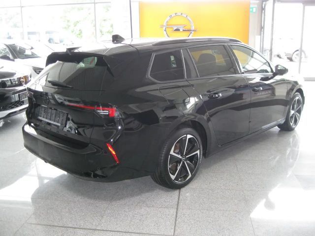 Opel Astra GS-Line Grand Sport