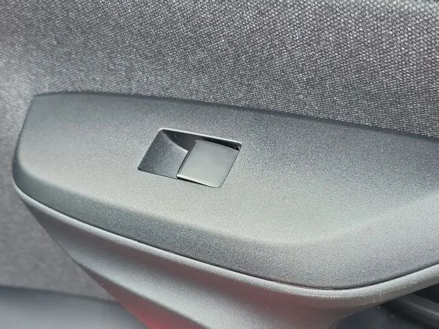 Toyota Yaris Hatchback Hybride VVT-i