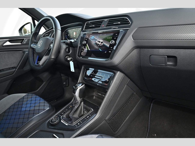 Volkswagen Tiguan 2.0 TSI DSG