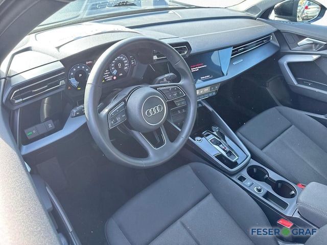 Audi A3 30 TFSI S-Tronic Sedan