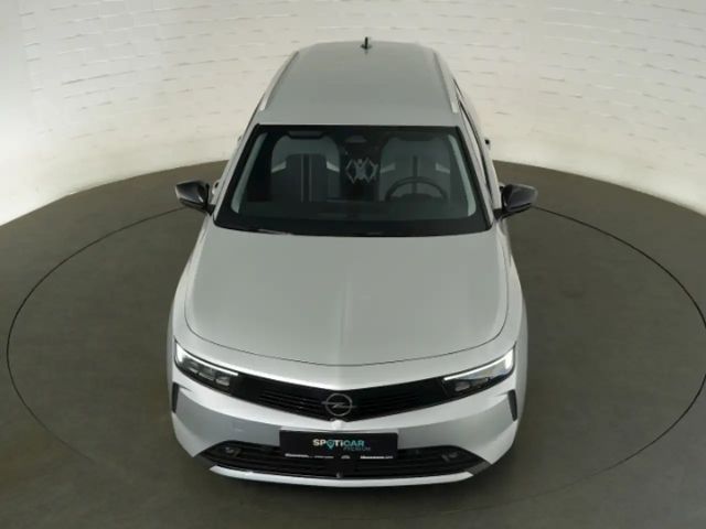 Opel Astra Elegance Sports Tourer