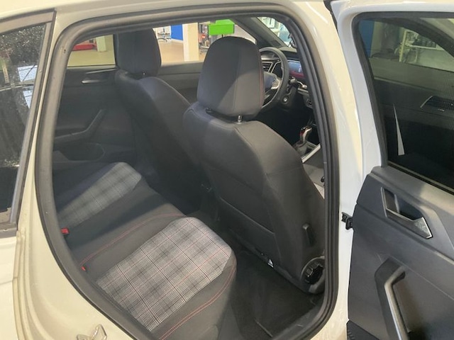 Volkswagen Polo 2.0 TSI DSG