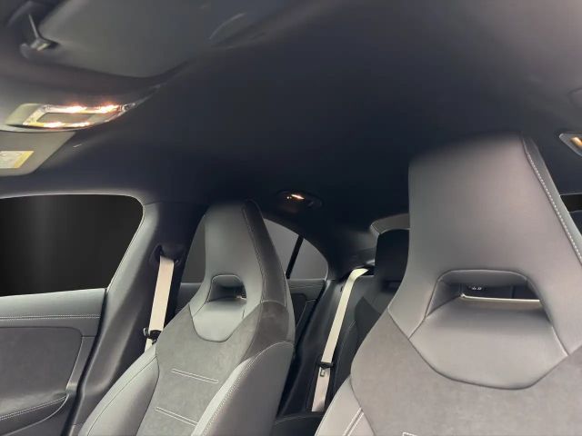 Mercedes-Benz CLA 220 AMG Line CLA 220 d Coupé