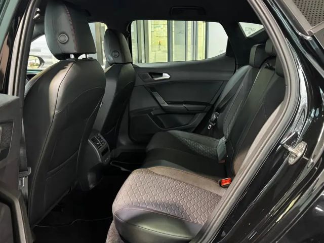 Seat Leon 1.5 eTSI DSG FR-lijn