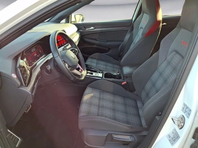 Volkswagen Golf 2.0 TSI DSG GTI