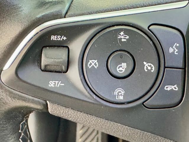 Opel Insignia Eleg/LED/elektr.Heckkl./Navi/AGR Sitz/NEU44165€