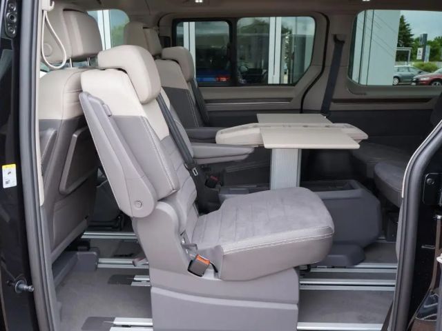 Volkswagen Multivan 2.0 TDI DSG Style T7