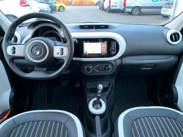 Renault Twingo E-Tech Techno