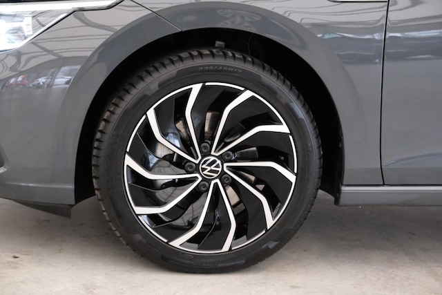 Volkswagen Golf DSG Golf VIII Style