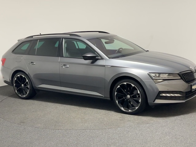 Skoda Superb 2.0 TDI Combi
