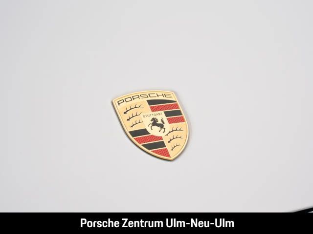 Porsche Macan Surround View BOSE Luftfederung 21-Zoll