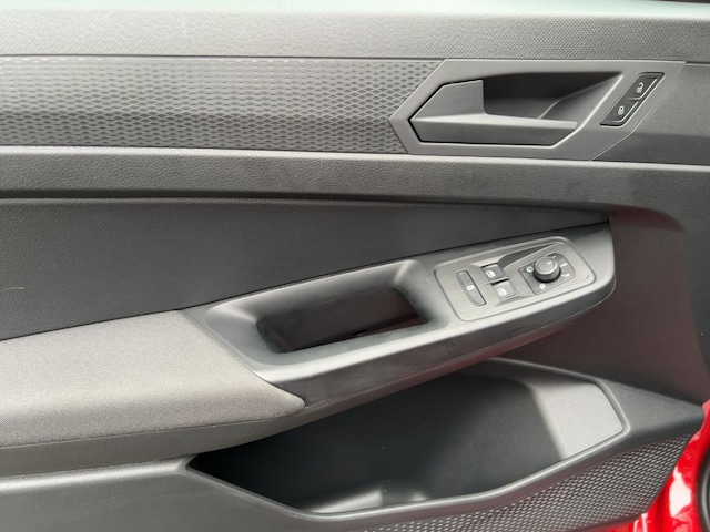 Volkswagen Caddy 2.0 TDI Combi DSG