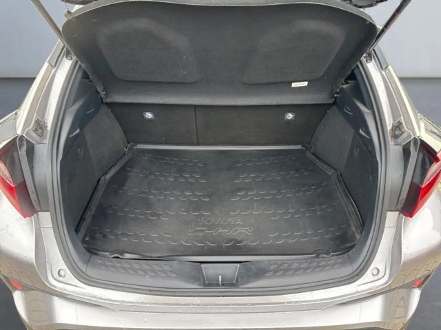 Toyota C-HR Hybride Team D