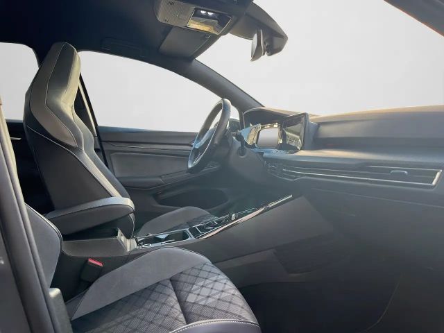 Volkswagen Golf DSG R-Line Variant