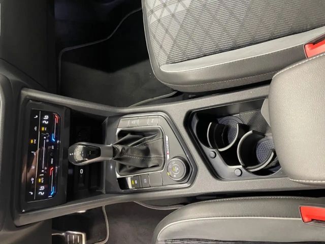 Volkswagen Tiguan Allspace R-Line Sport