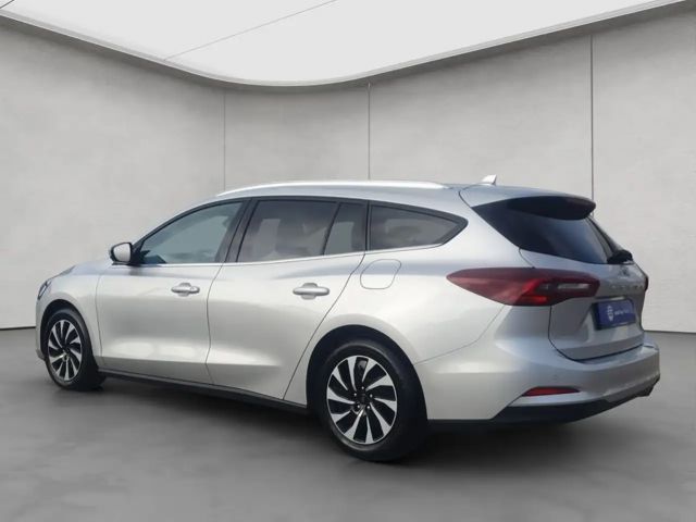 Ford Focus EcoBoost Titanium Wagon