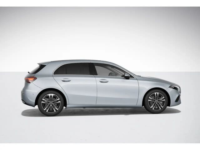 Mercedes-Benz A 180 A 180 d Hatchback