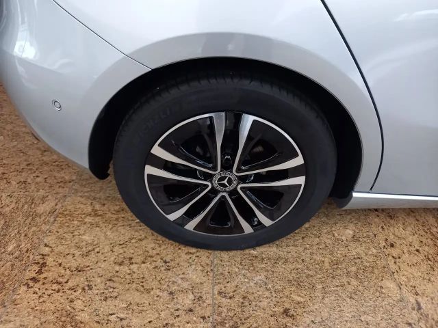 Mercedes-Benz A 180 Progressive