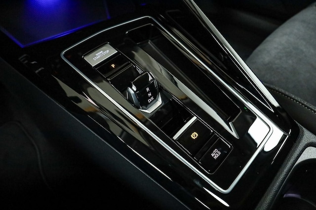 Volkswagen Golf DSG Style eHybrid