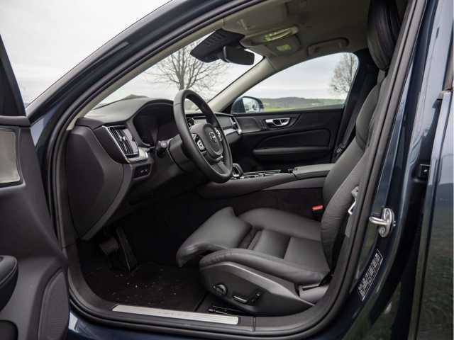 Volvo V60 AWD Bright Plus T6