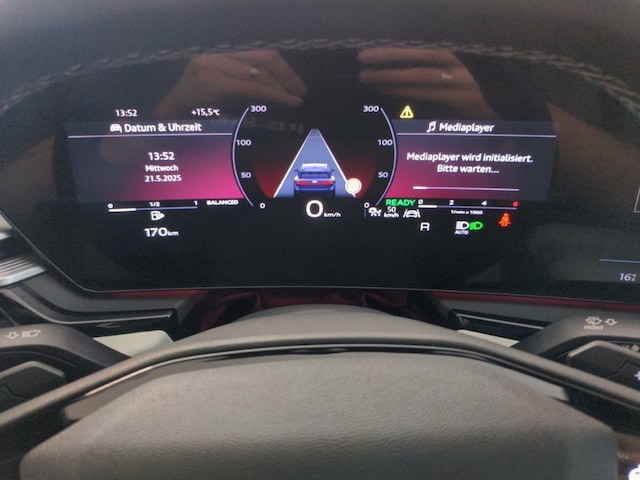 Audi A6 Avant Quattro S-Tronic