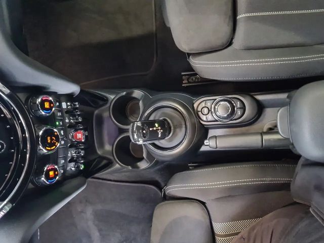 MINI Cooper Hatch DAB LED RFK Navi Komfortzg. Shz. uvm.