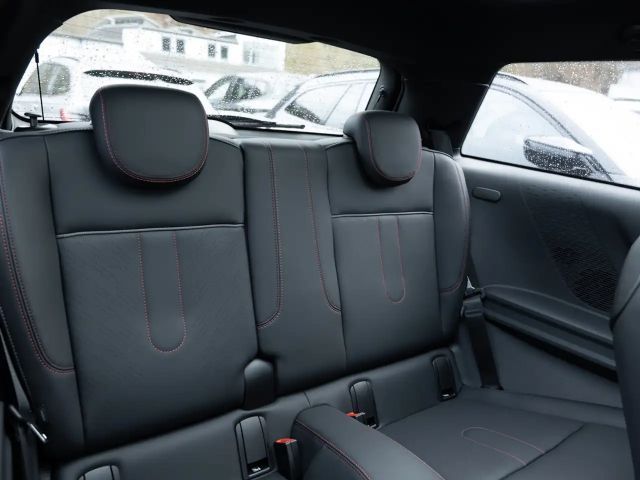 MINI Cooper John Cooper Works