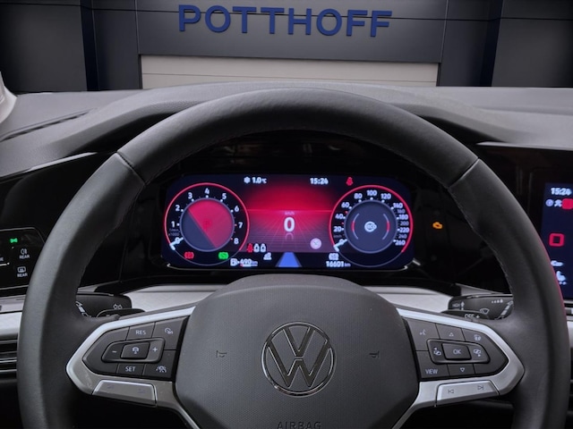 Volkswagen Golf 1.5 eTSI DSG Life Variant