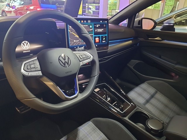 Volkswagen Golf eHybrid