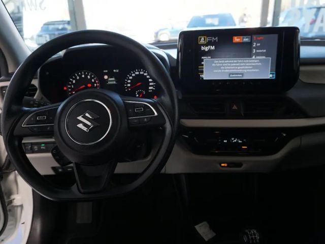 Suzuki Swift Club Hybrid