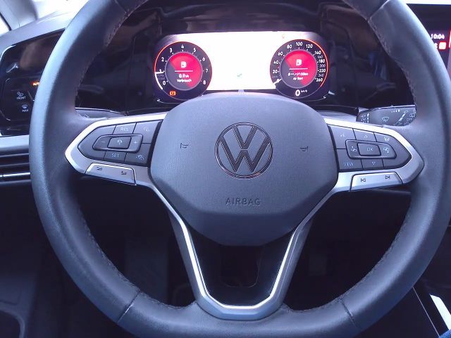 Volkswagen Golf Style