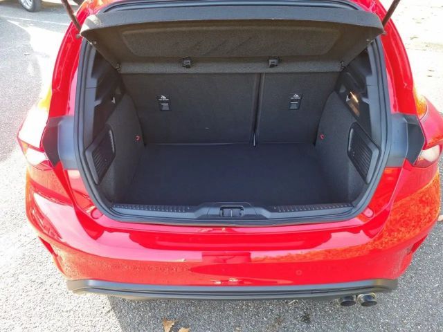 Ford Focus EcoBoost ST Line