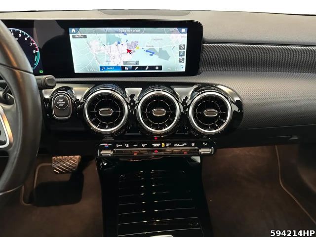 Mercedes-Benz A 250 Progressive