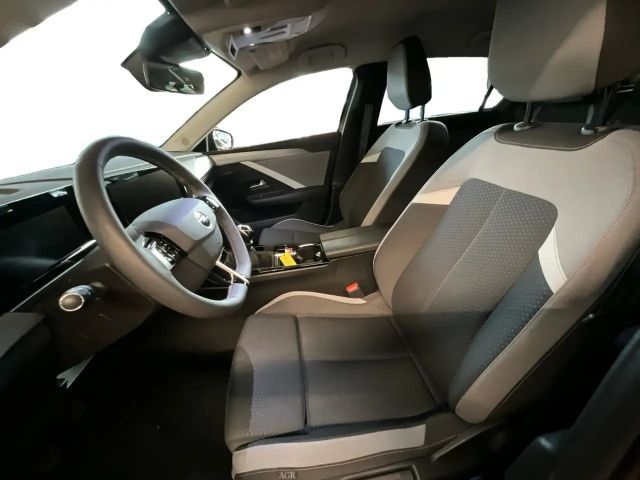 Opel Astra 1.2 Turbo Edition Turbo