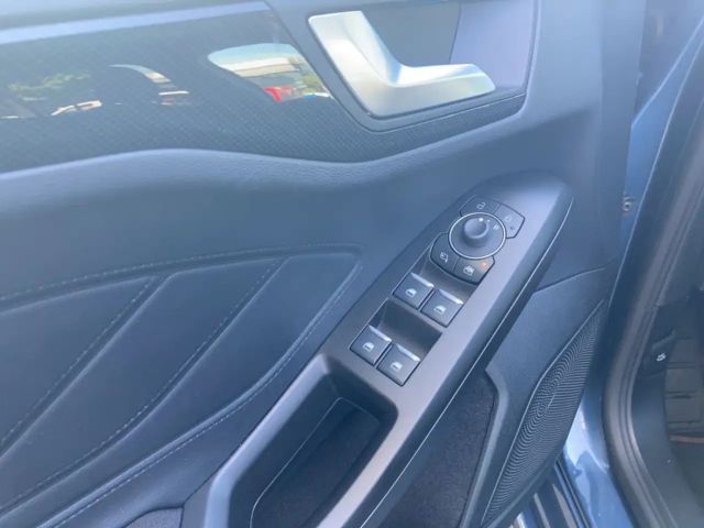 Ford Focus EcoBoost ST Line Wagon