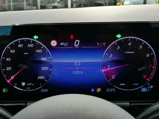 Mercedes-Benz GLA 200 AMG Line