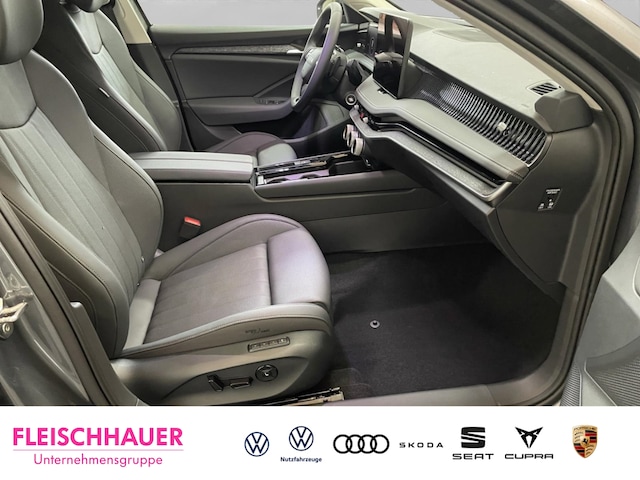 Skoda Superb 2.0 TDI Combi Selection