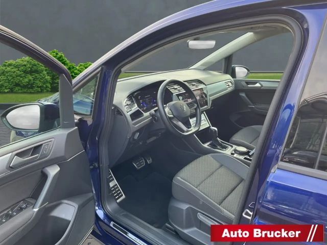 Volkswagen Touran 1.5 TSI DSG